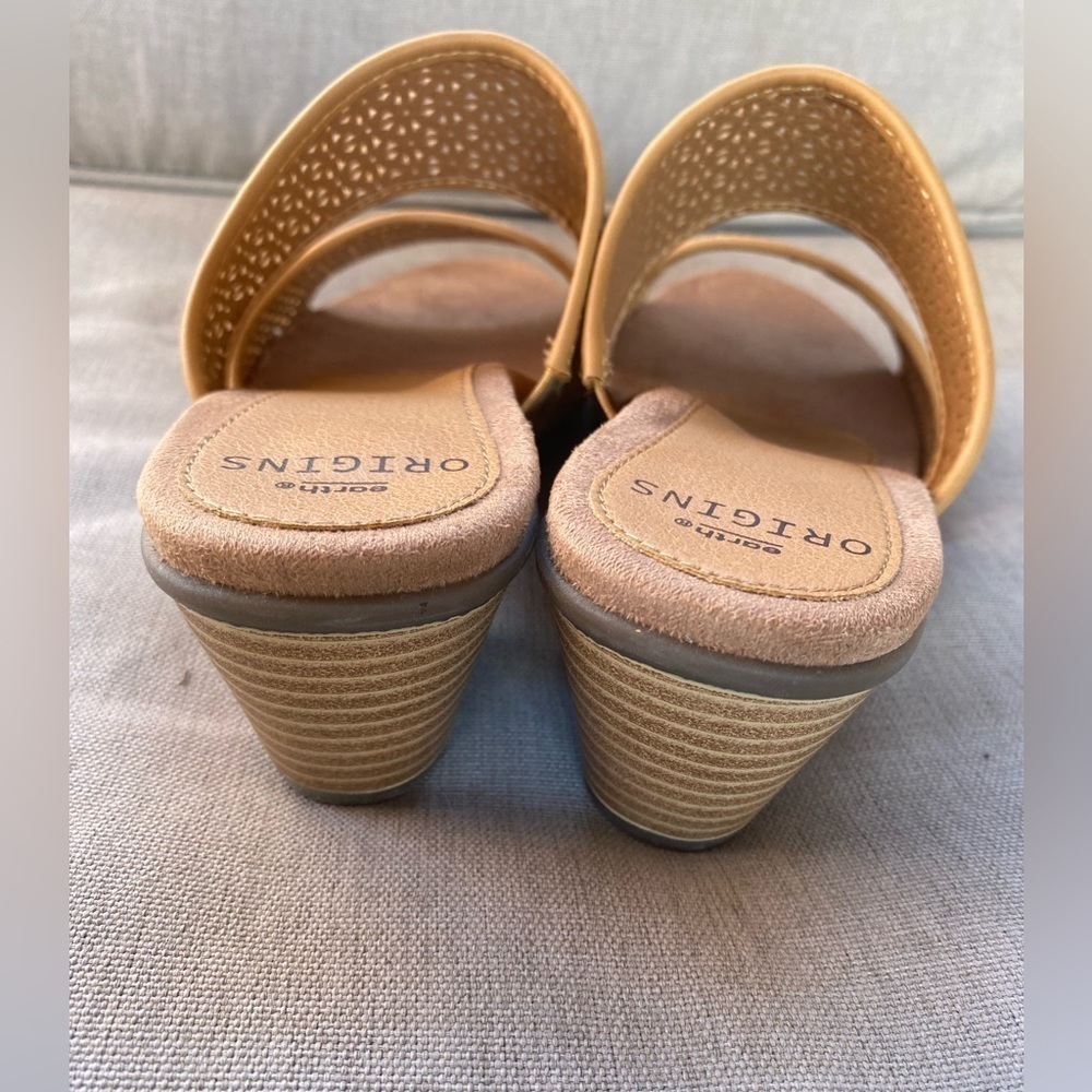 Earth Origins Sandals Cayla Yellow Women’s Size 8.5 - Picture 2 of 4